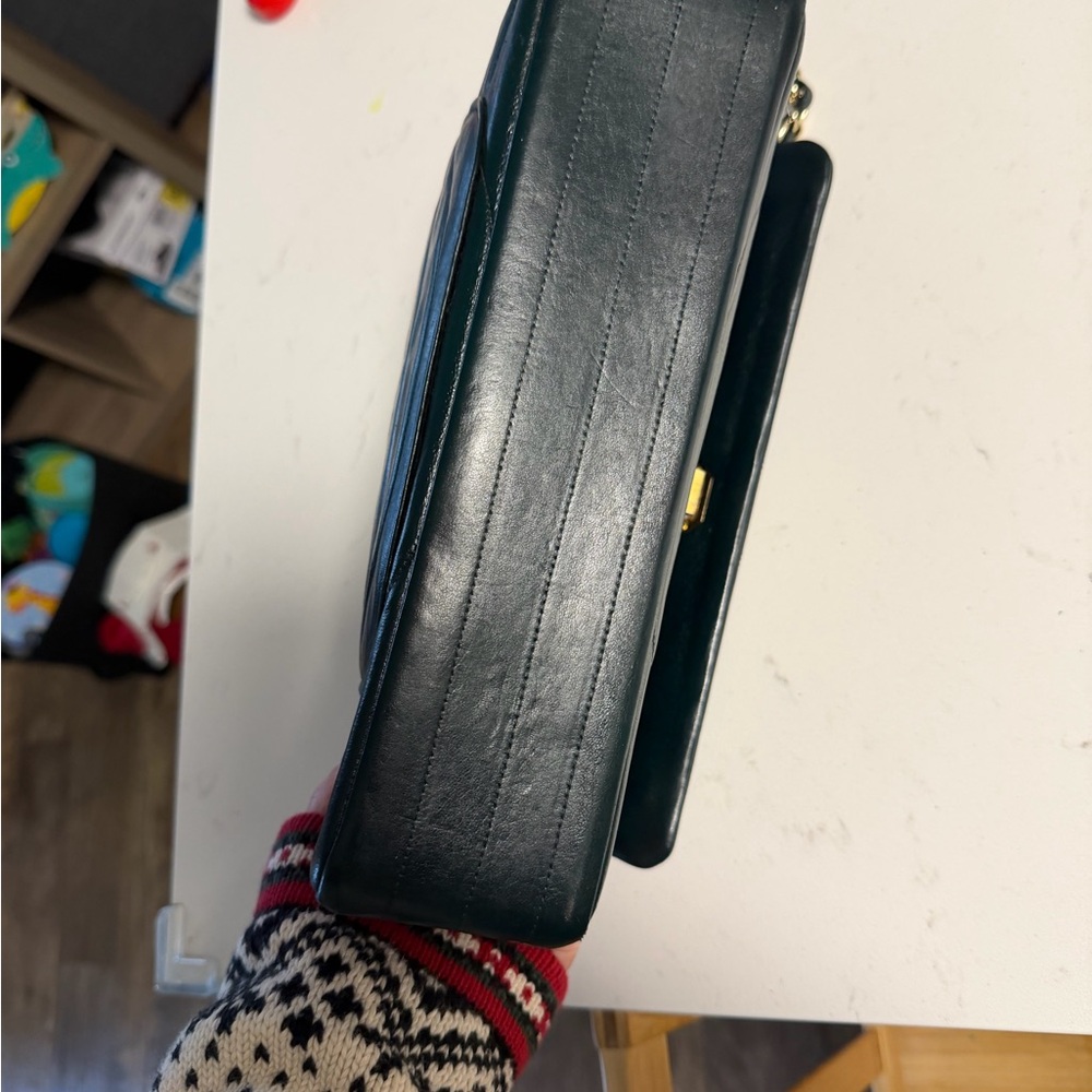 Vintage Italian leather quilted single flap bag - Picture 9 of 9
